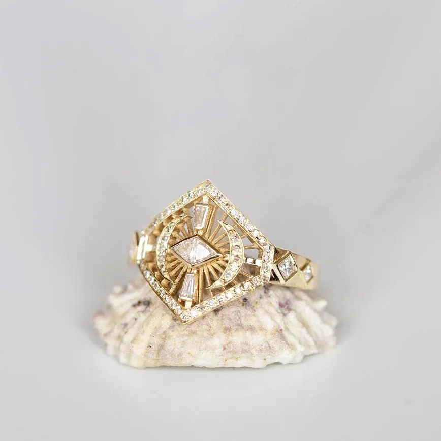 14 Karat Yellow Gold Dream Maker Marquise Diamond Plate Ring