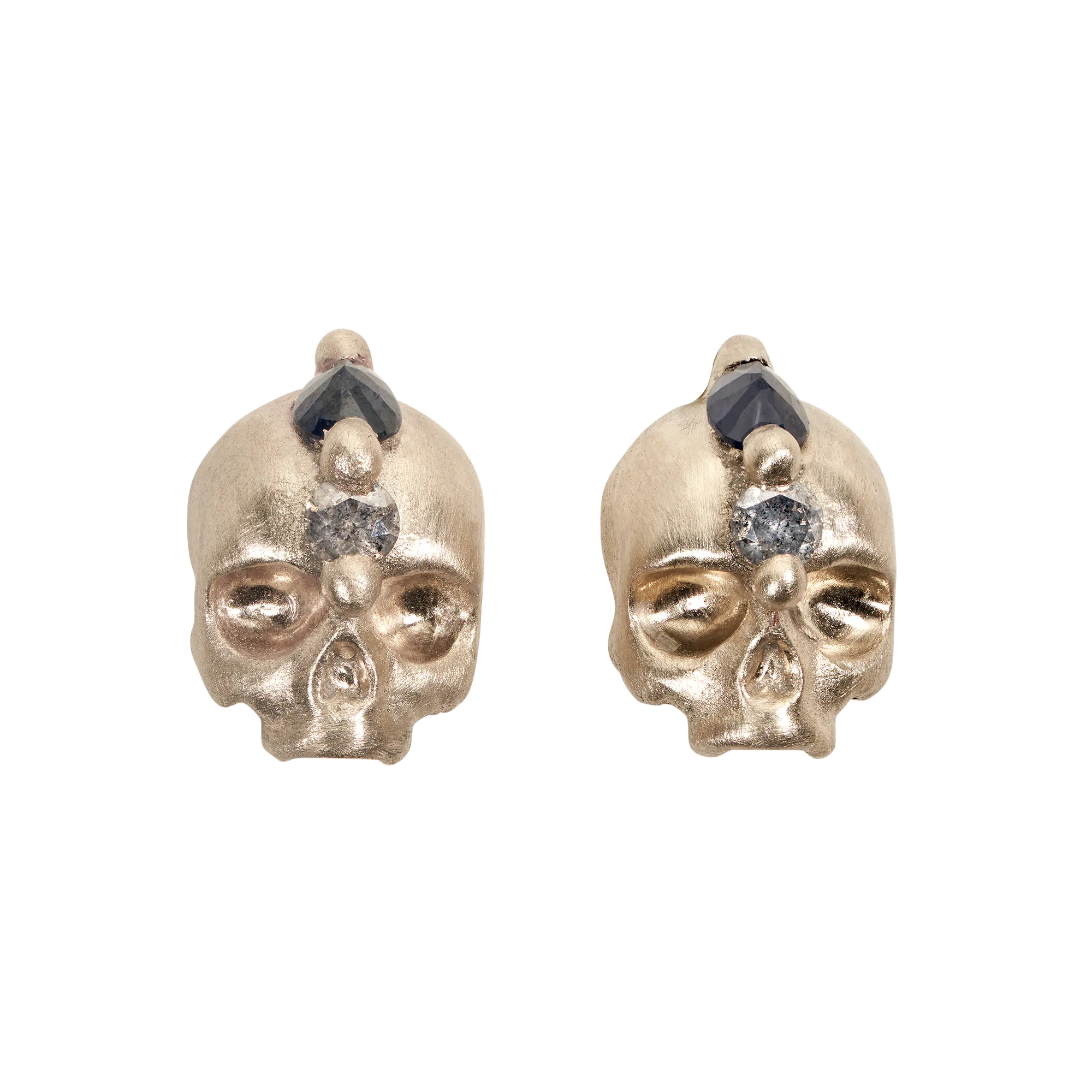 Black Island Of Idols Skull Stud Earrings in White- 11648