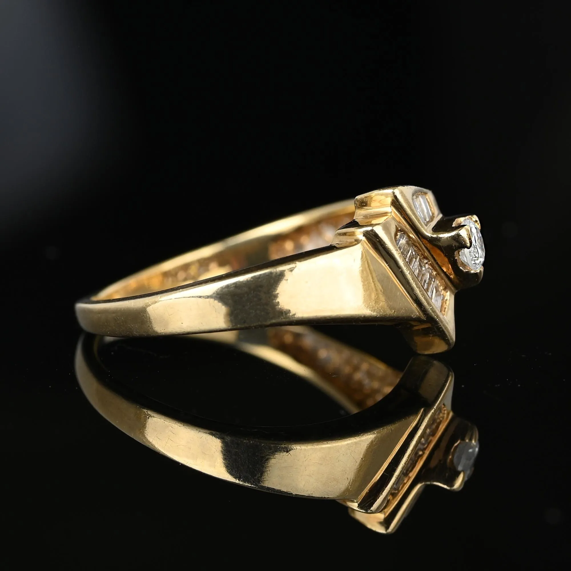 Gold Triangle Round & Baguette Diamond Ring