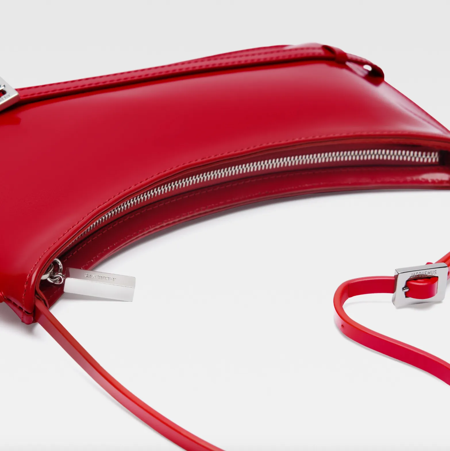 LE BISOU BELTED SHOULDER BAG - RED